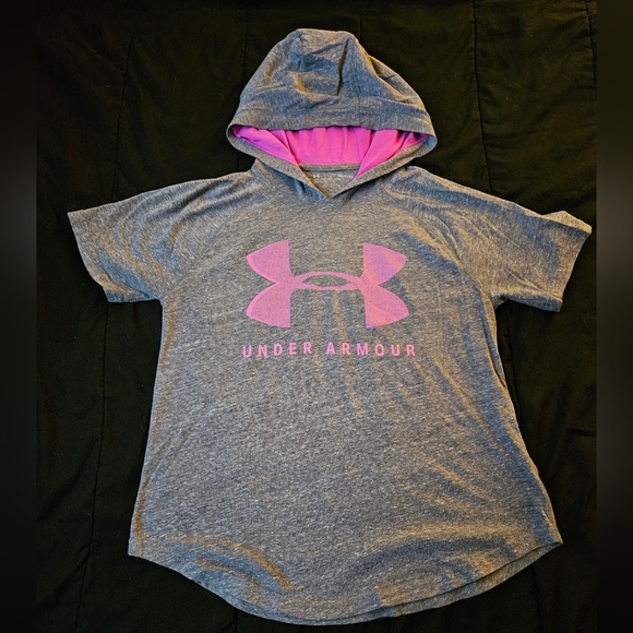 2 Under Armour SS Hoodies - Picture 4 of 5
